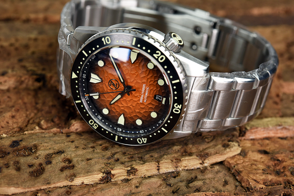 Zelos Mako Diver Hammered Orange (Pre-owned)