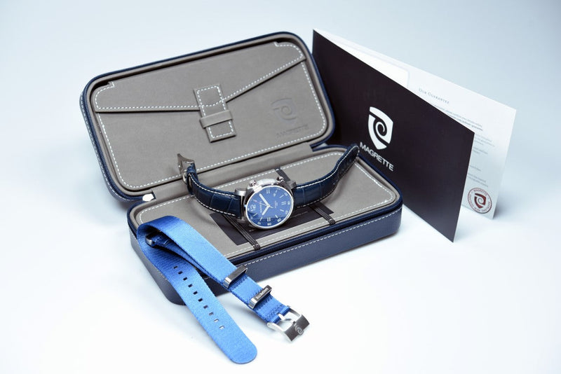 Magrette Dual Time 18 Blue Pre owned SeriousWatches.eu